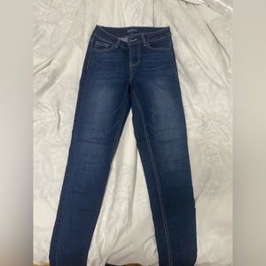Blue spice skinny jeans, dark blue color, size 1